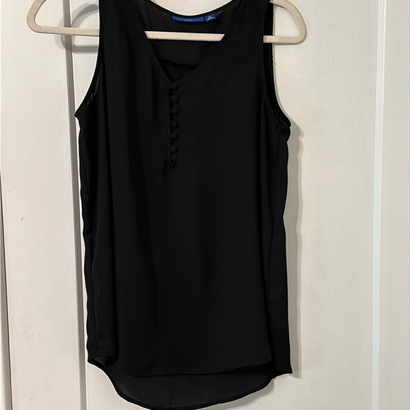 Apt. 9 Tops - APT 9 Black Lightweight TankTop!